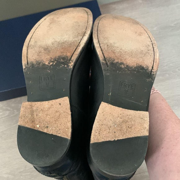 👢FRYE Melissa Button Back-Zip Riding Knee Boot 👢 - Picture 9 of 13